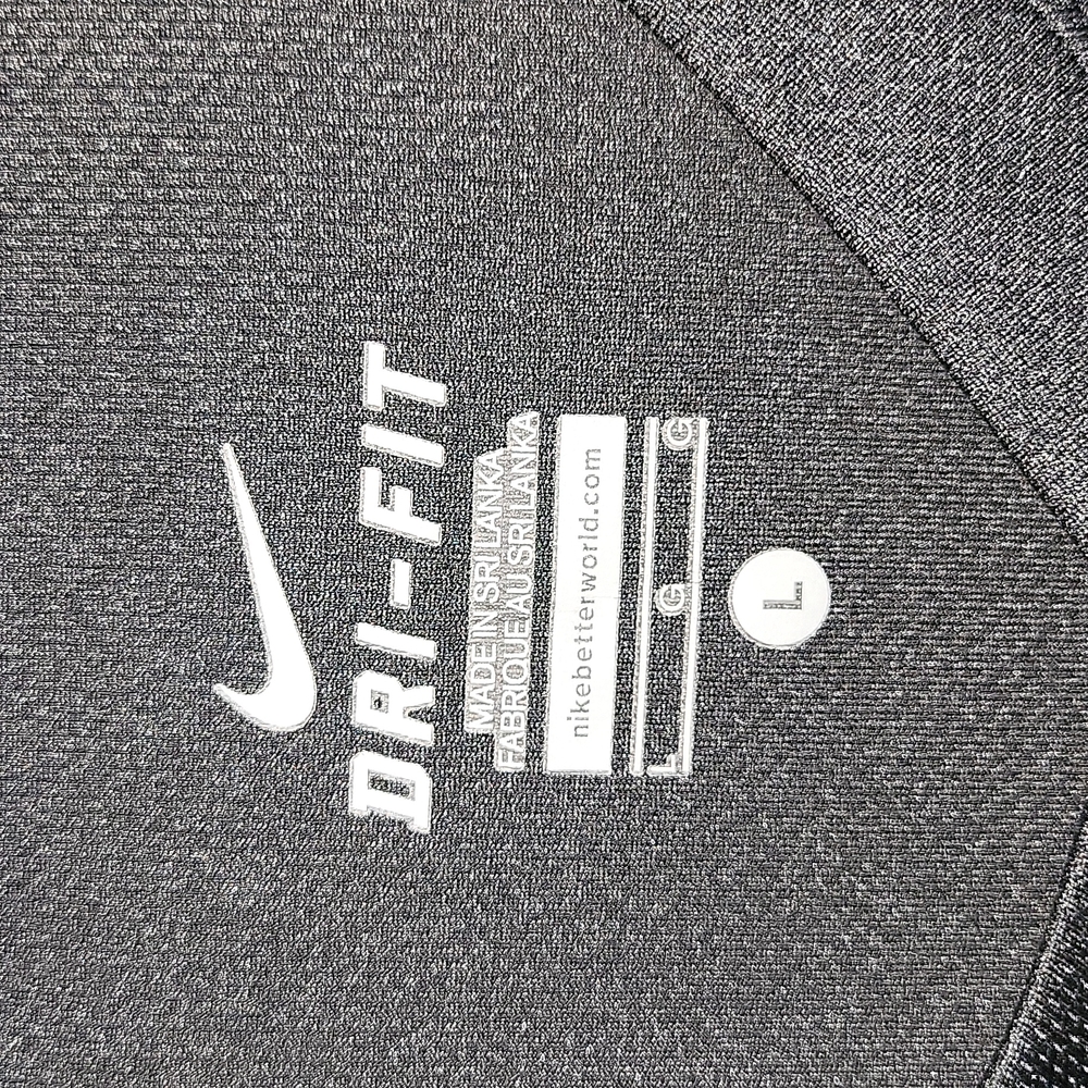 Women's Black Nike Dri-fit Short-sleeved Shirt (L) - Picture 3 of 12